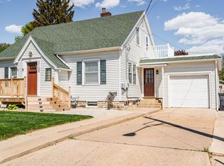 2135 30th St S, La Crosse, WI 54601
