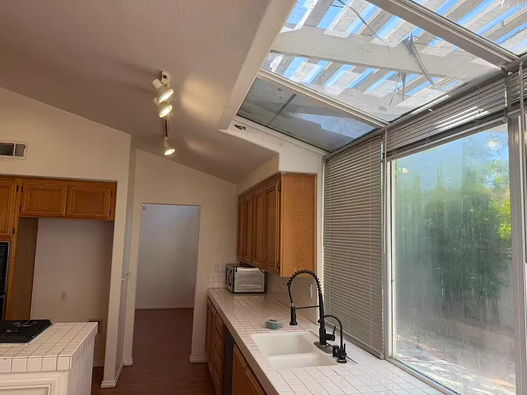 2332 Vista Moora Ave — Photo 8