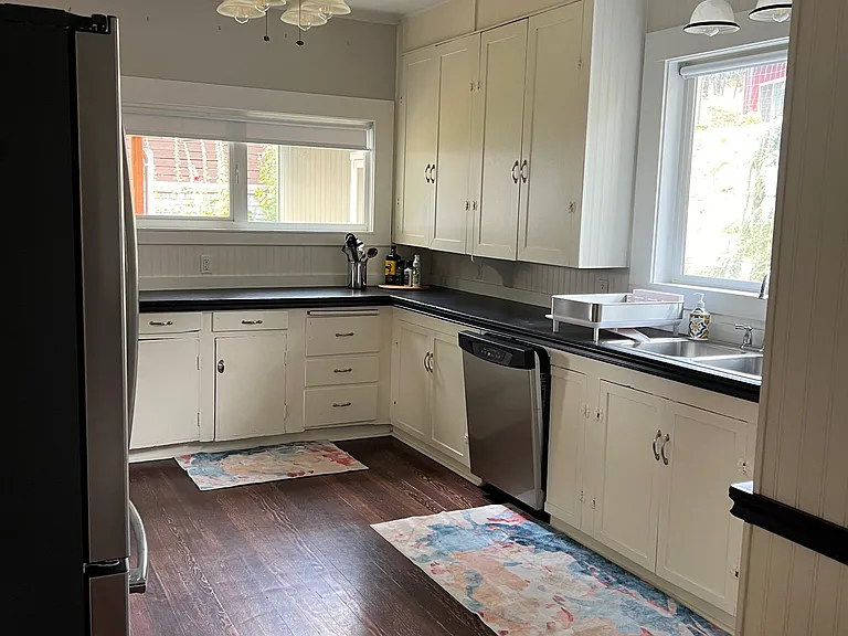 510 Tacoma Ave — Photo 12
