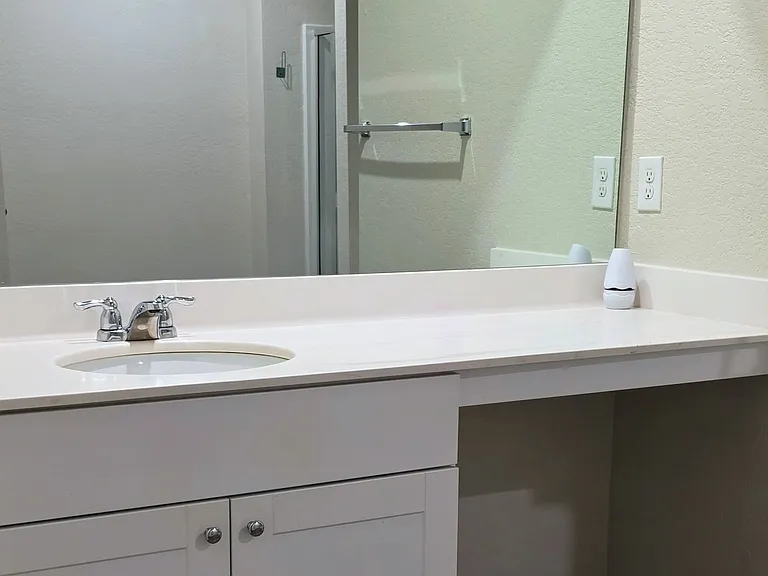 60 Katelen Ct — Photo 16