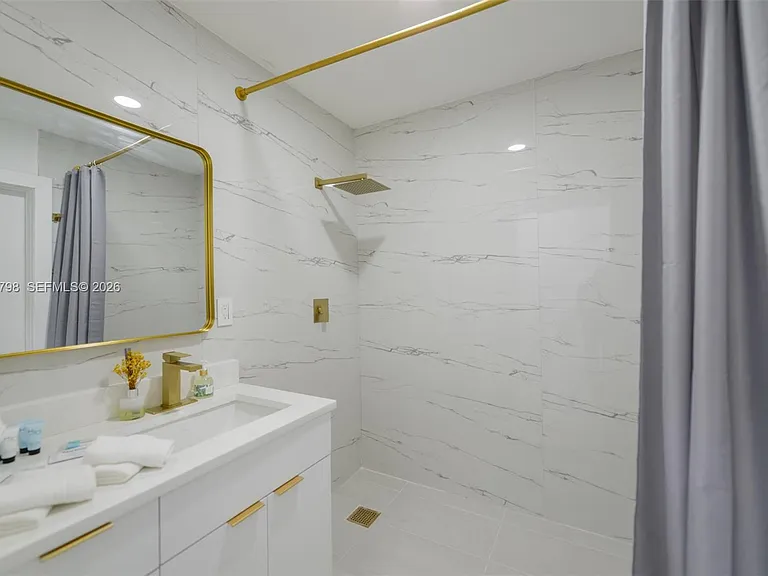 415 NW 133rd St — Photo 23