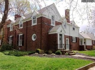 19806 Lomond Blvd, Shaker Heights, OH 44122