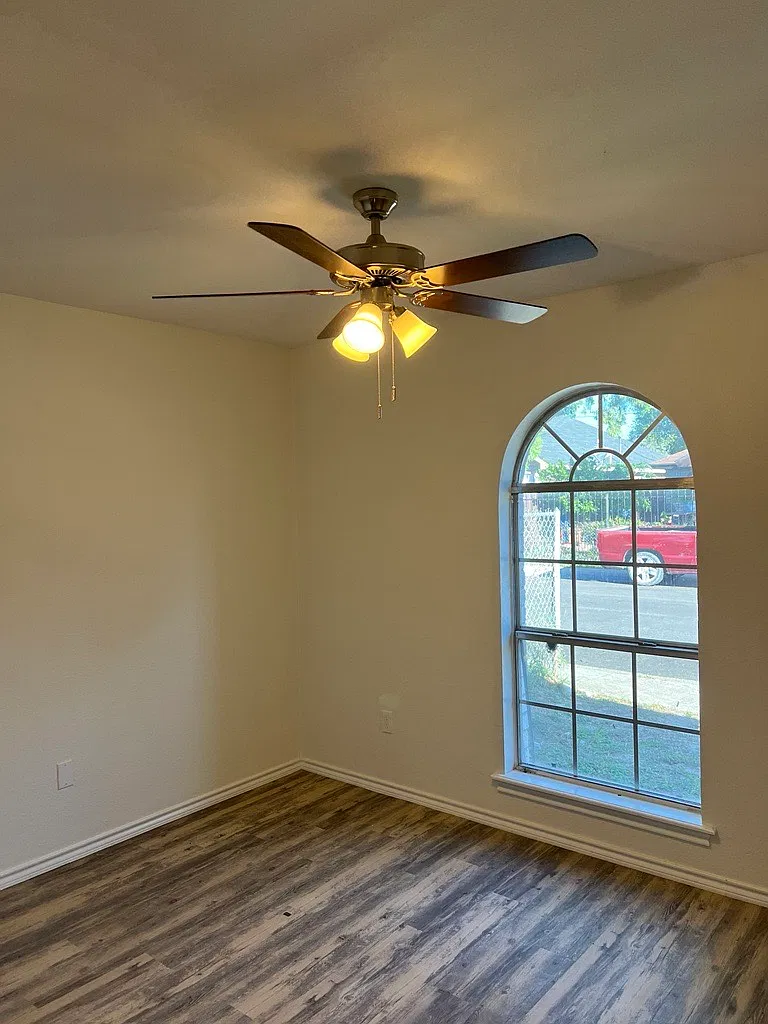 1607 Kennedy Avenue - 1 — Photo 1