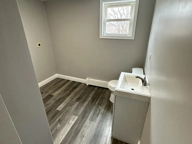 57 Greenwood St #2 — Photo 4