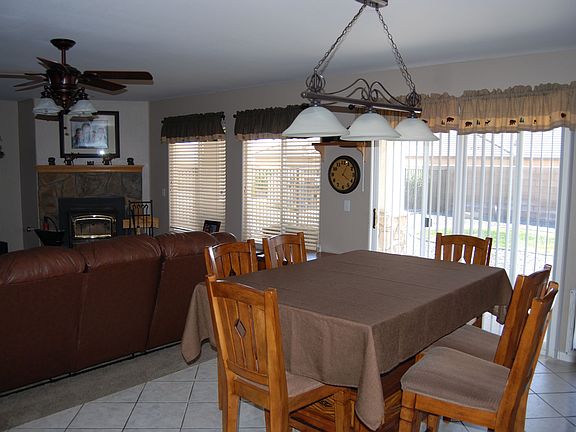 Dining Room/Living Room