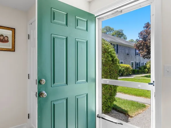 135 W Main St #32, Barnstable, MA 02630