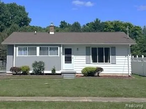 295 Leaver St, Vernon, MI 48476