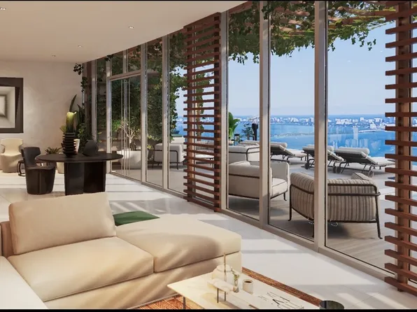 1448 Biscayne Blvd #305, Miami, FL 33132