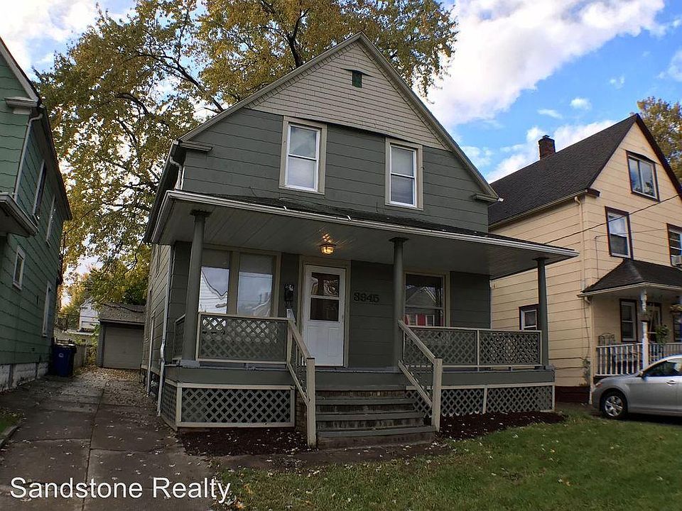 1st image of 3925 Trowbridge Ave