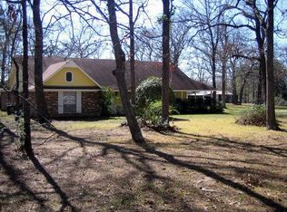 5272 Fm 1374 Rd, Huntsville, TX 77340