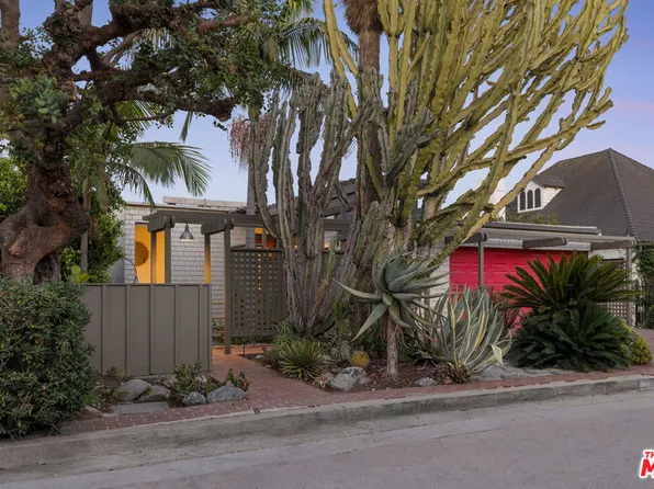 2276 Moreno Dr, Los Angeles, CA 90039