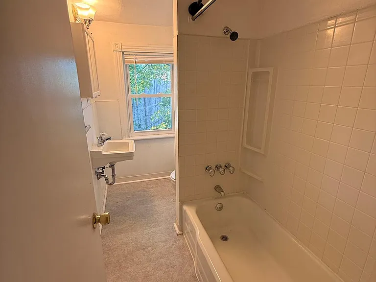 25 Ellis St #27-27B — Photo 10