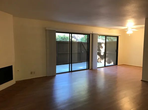 215 E Summer St, Ojai, CA