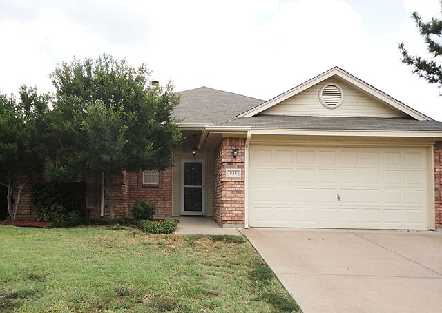 1st image of 840 Nw Park Meadow