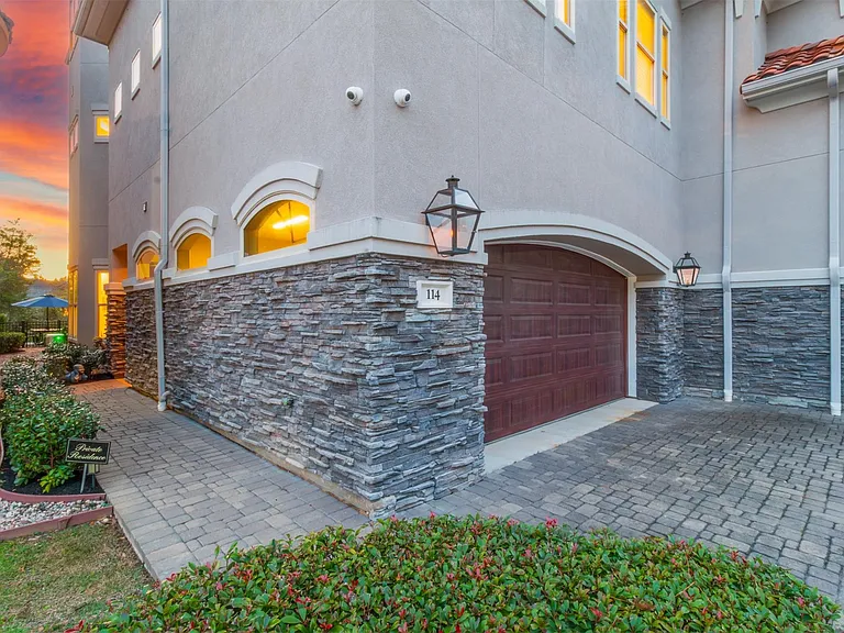 114 La Vie Dr — Photo 45