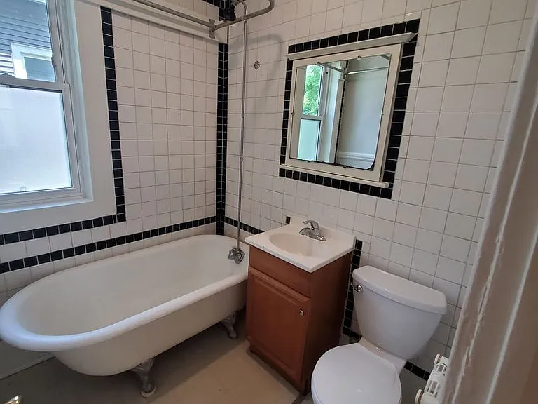 3015-3015B N Pierce St. (Duplex + Back House) — Photo 10