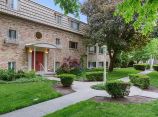 2220 E Murray Holladay Rd APT 46, Holladay, UT 84117