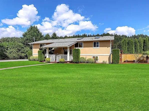 320 Bowlin Avenue NE, Orting, WA 98360