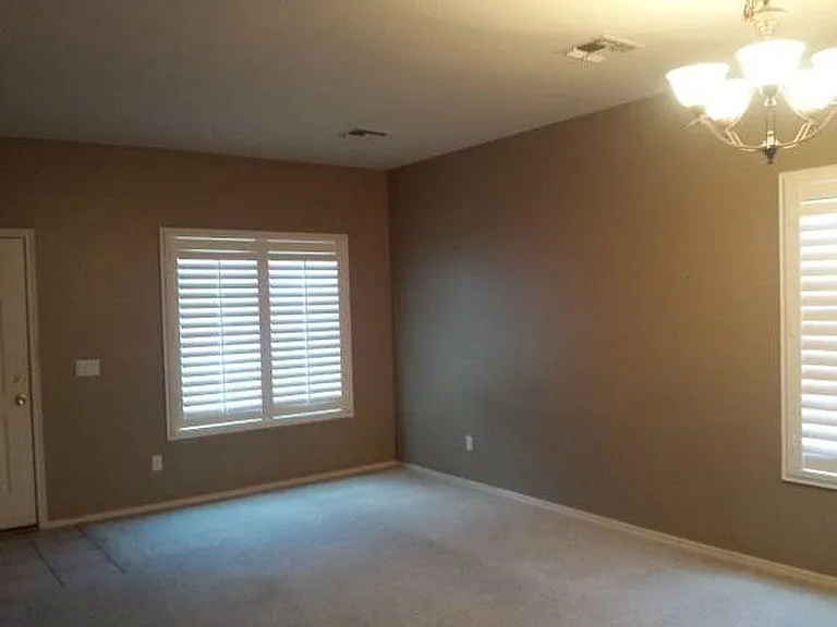 17743 W Hearn Rd — Photo 8