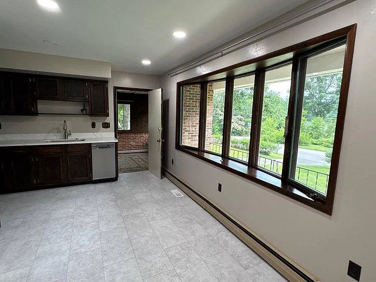 5157 Bonnie Acres Dr — Photo 5