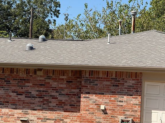 5th image of 9270 E 32nd Pl