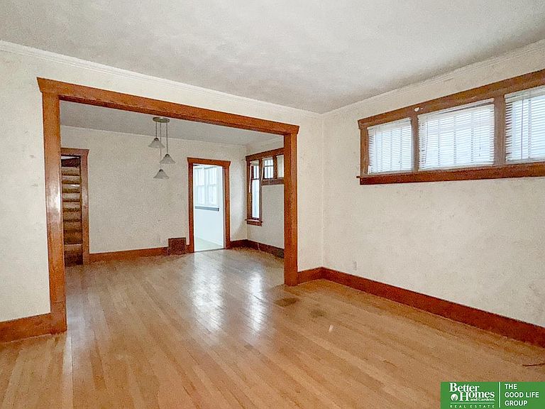 Listing photo 4