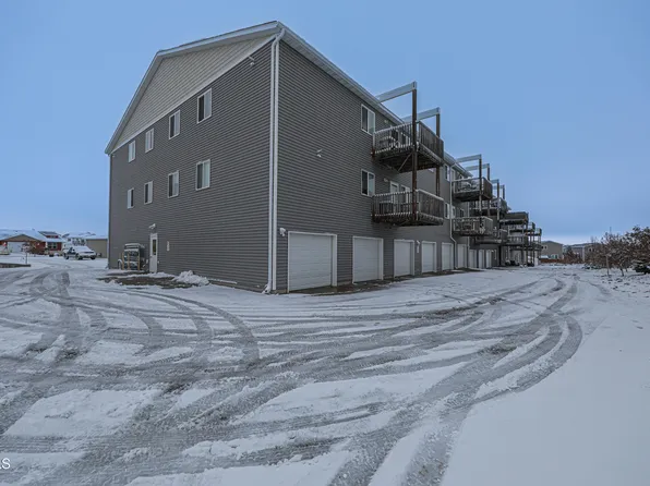 829 Canada Ave Unit 10, Bismarck, ND 58503