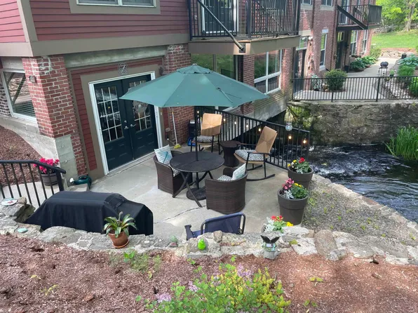 7 Chester Road #111, Derry, NH 03038