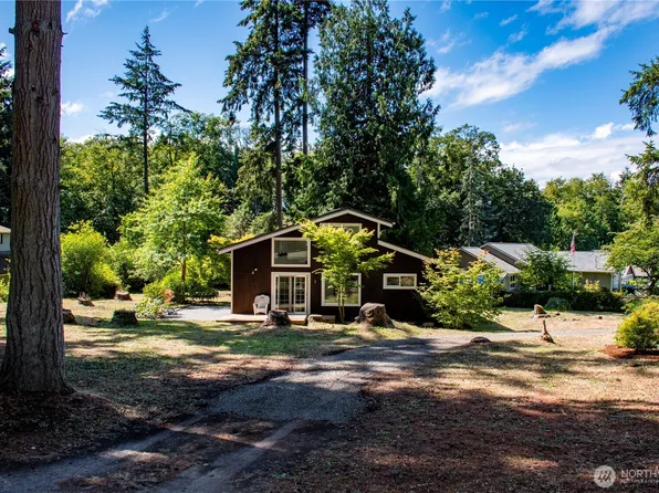 36875 Tamarack Drive NE, Hansville, WA 98340