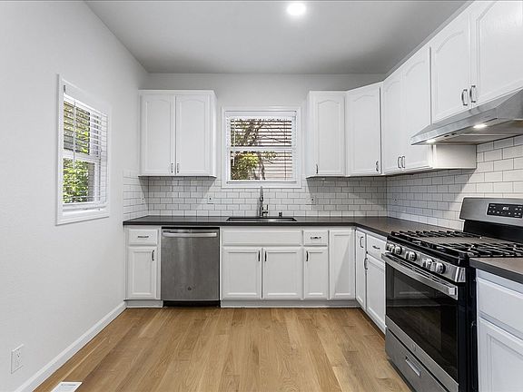 4th image of 2026 San Antonio Ave APT B