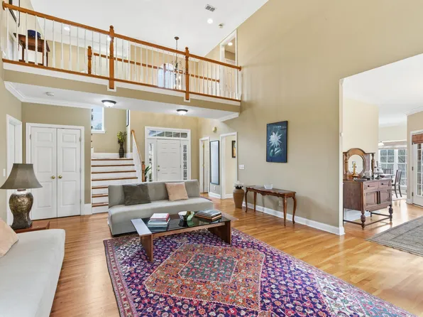 2002 Brenthaven Dr, Mount Juliet, TN 37122