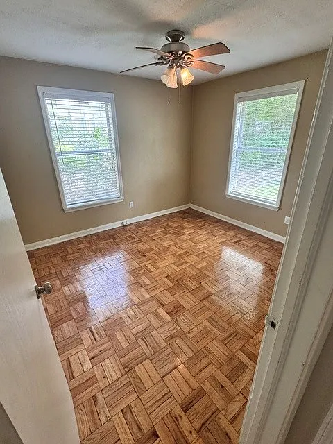 2 bed, 900 sqft, $1,700 — Photo 4