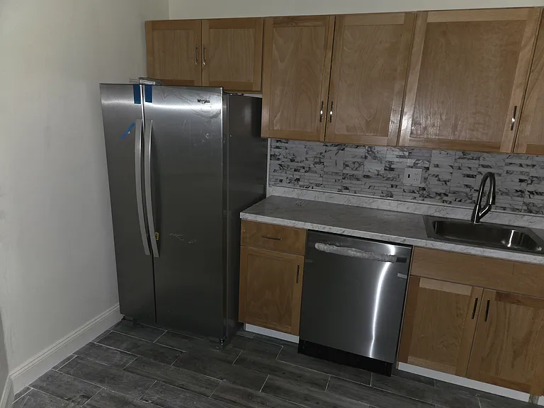 7528 E Roosevelt Blvd #2 — Photo 10