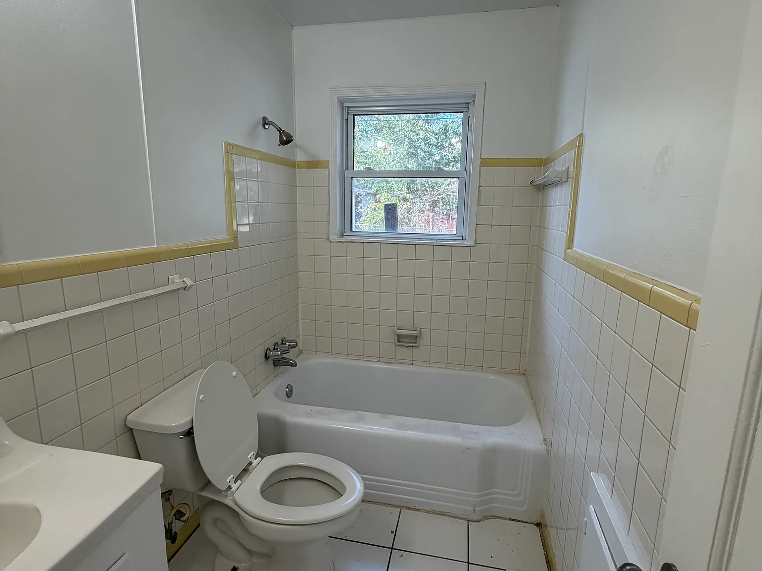 3 bed, 1508 sqft, $1,400 — Photo 3
