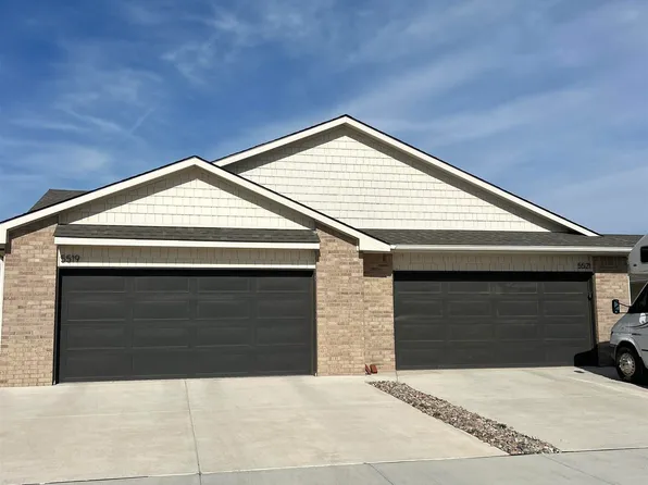 5519-5521 N Sandkey Ct, Wichita, KS 67204