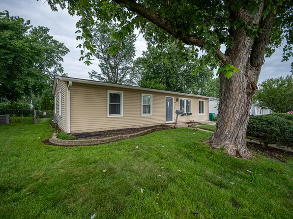 404 Kenyon Ave, Romeoville, IL 60446
