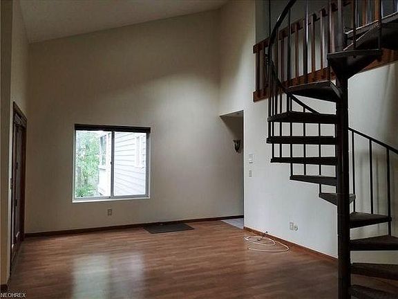 2nd image of 1444 Bobby Ln 17 #17
