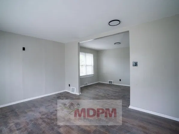 15919 Ferguson St, Detroit, MI 48227