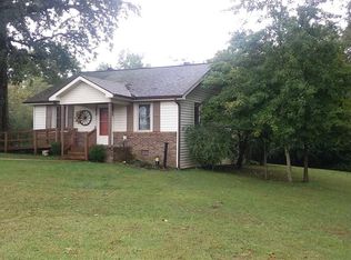 869 Jeff Davis Rd, Mayfield, KY 42066