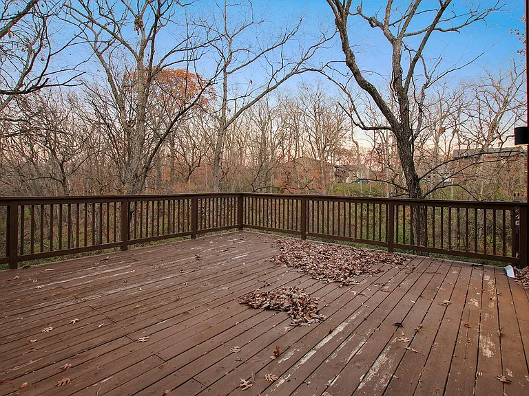 2804 Melody Ln — Photo 19