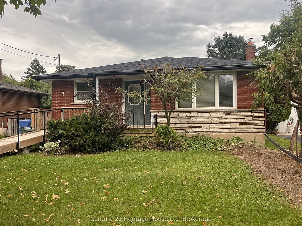 1st image of 7 Hyland Rd #B