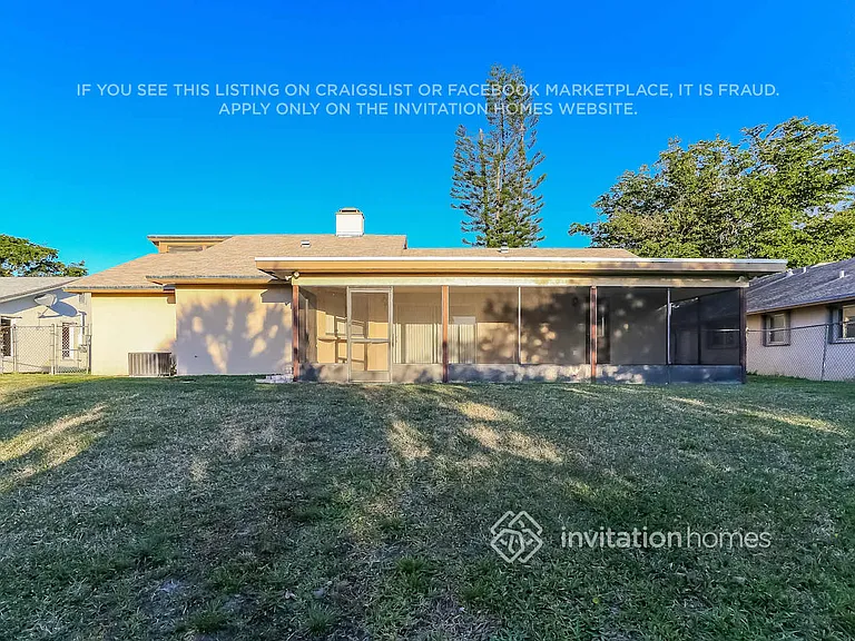 1153 SW 25th Ave — Photo 13