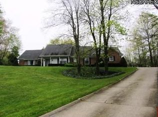 5000 Lakewood Rd, Ravenna, OH 44266