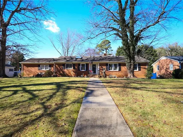 303 Anchor Dr, Greensboro, NC 27410