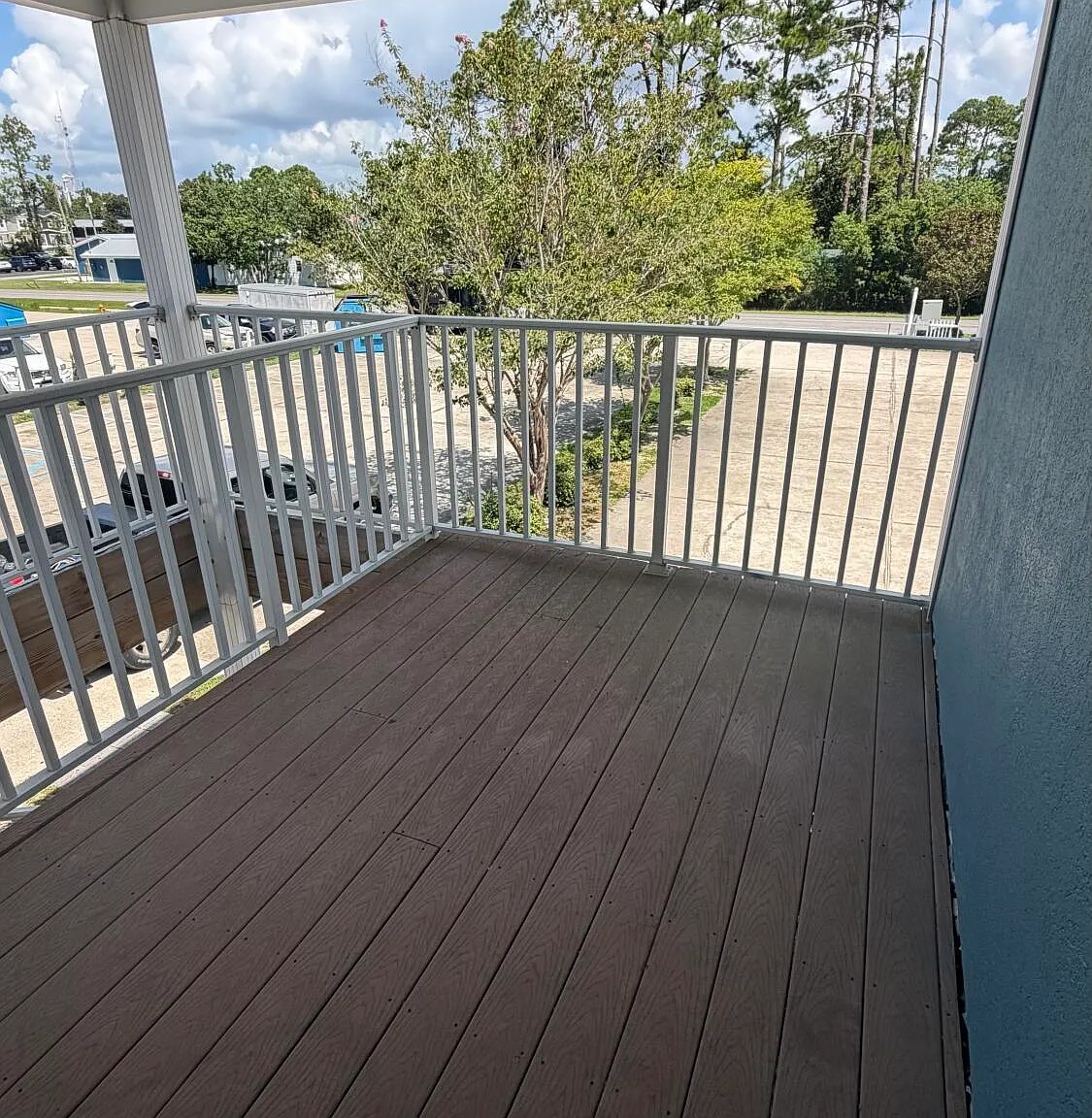 3 bed, 1200 sqft, $1,550 — Photo 3