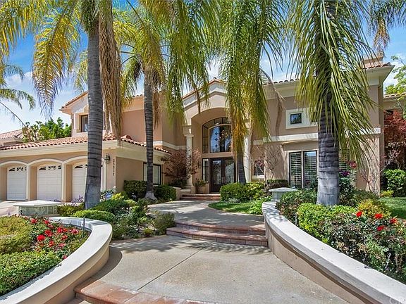 4th image of 25531 Gaylord Ct