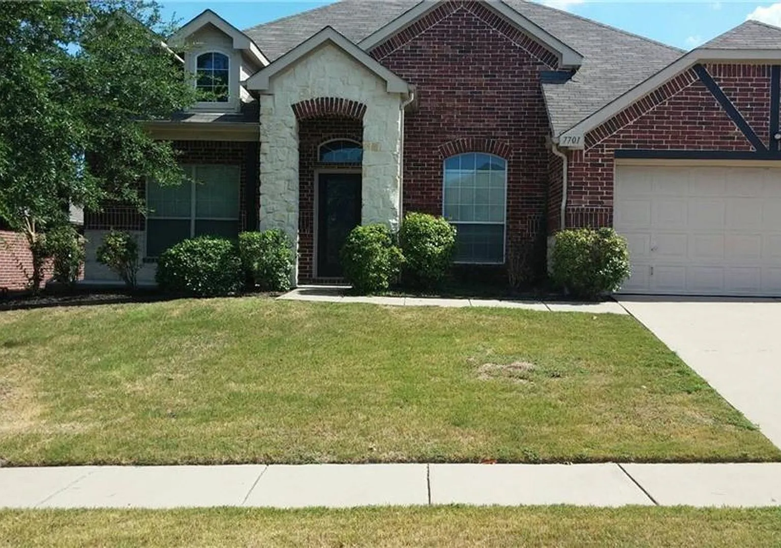 McKinney — Photo 1