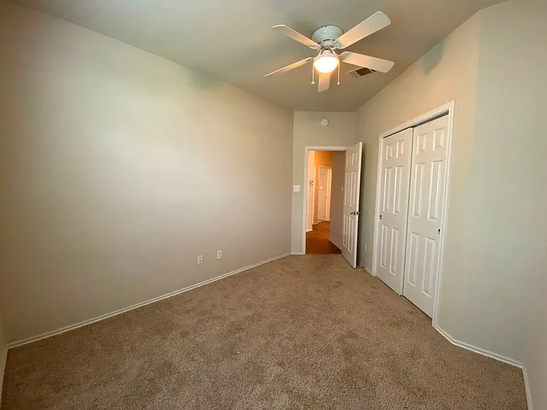 207 Brown St — Photo 21