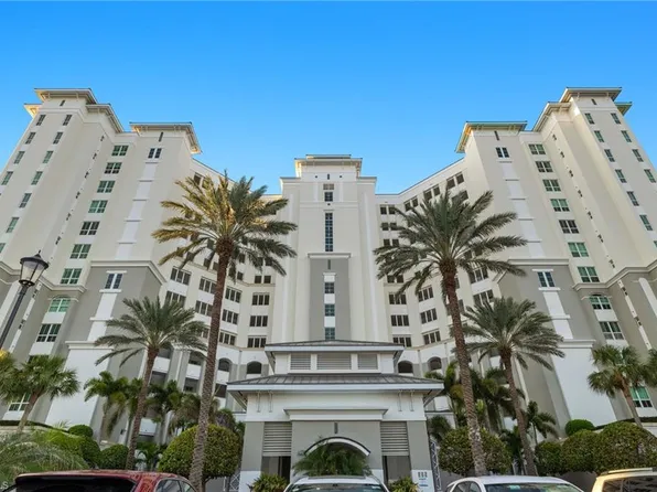 325 Dunes BLVD #703, NAPLES, FL 34110