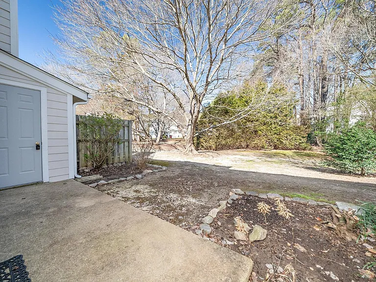7773 Falcon Rest Cir — Photo 24